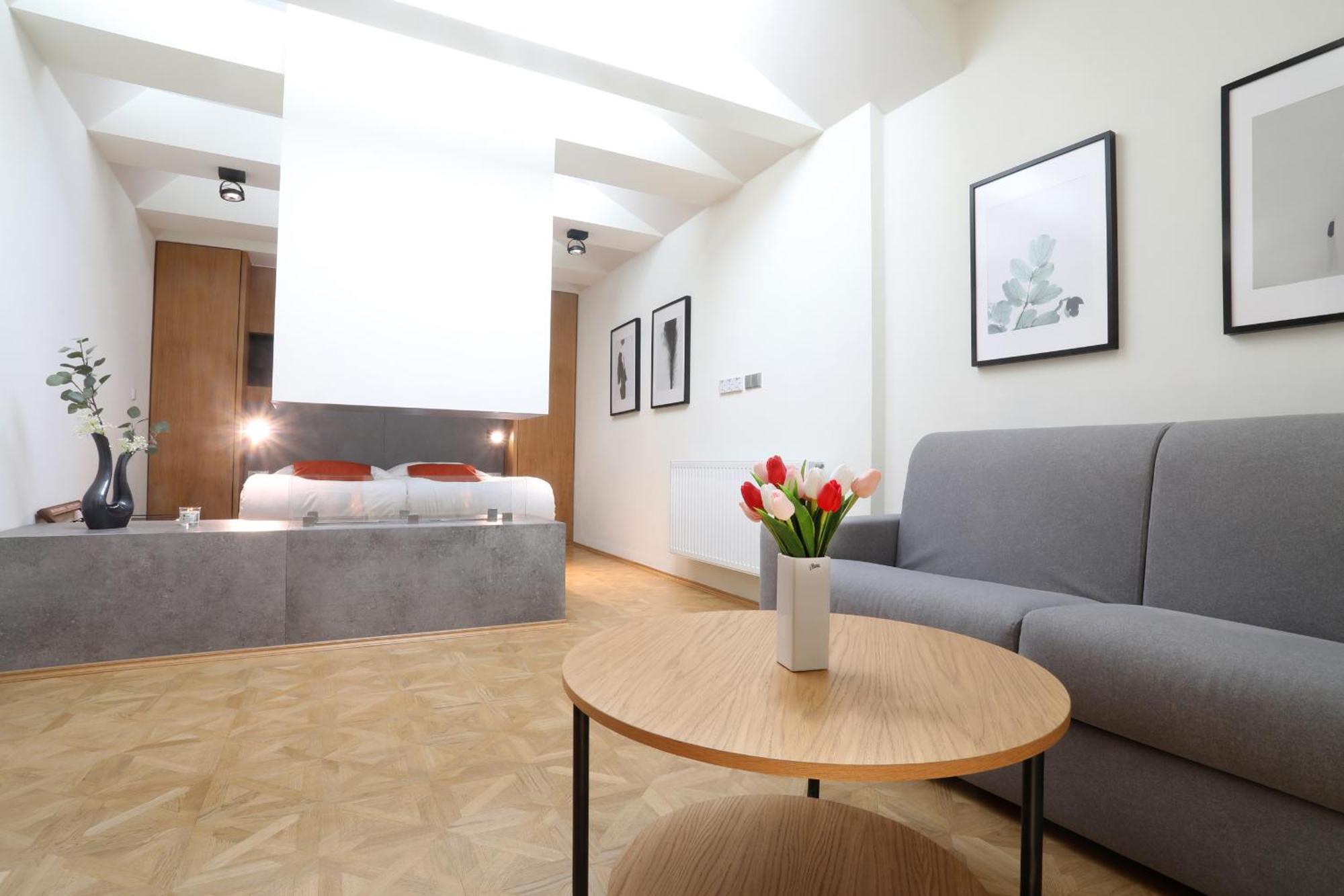 Hotel Pod Vezi Strážnice エクステリア 写真